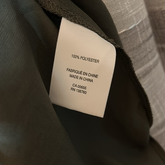 Green 3/4 Length Reitman’s Small Top - Picture 6 of 6